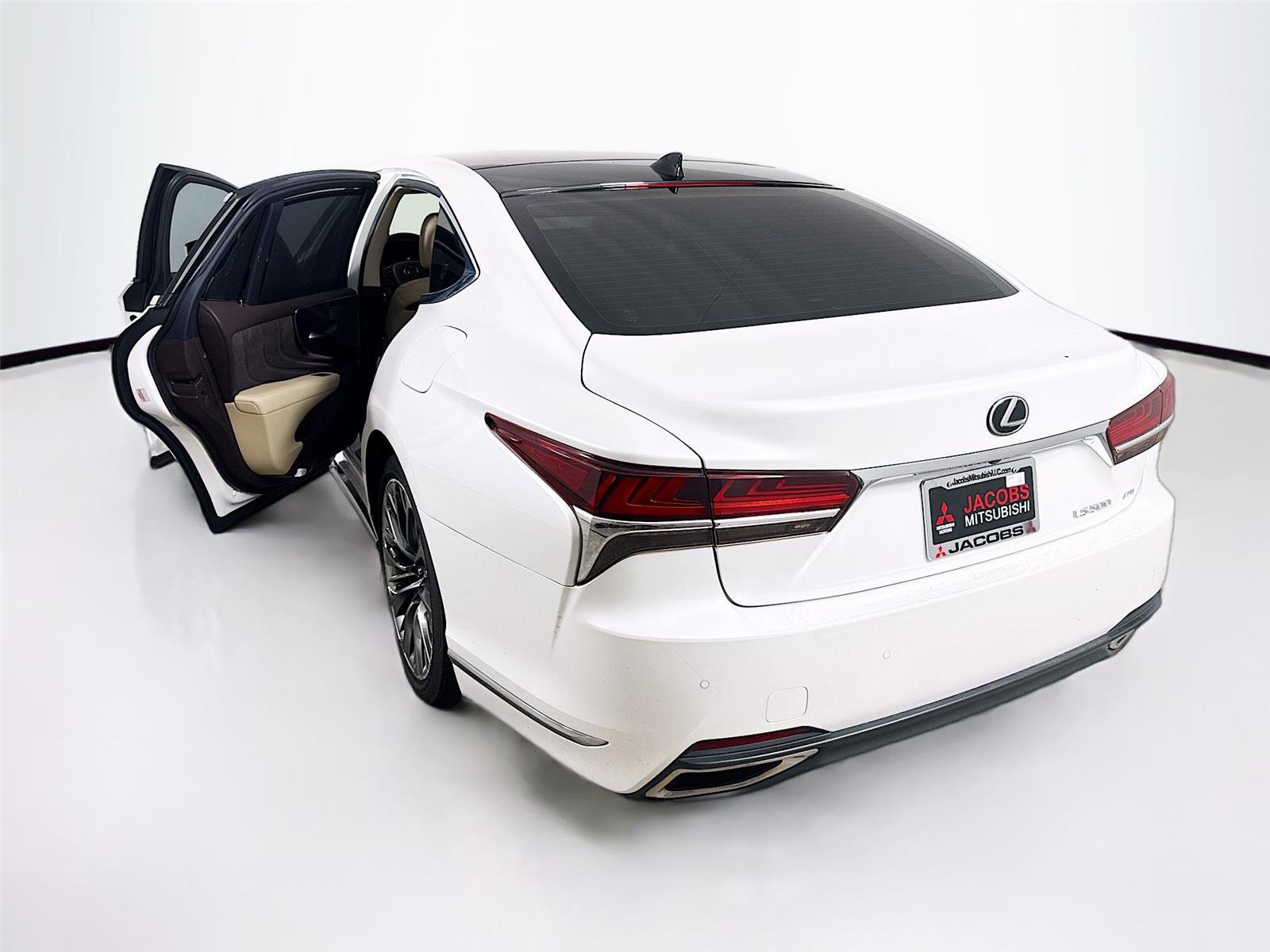 Used 2018 Lexus LS 500 AWD w/ Luxury Package image 19