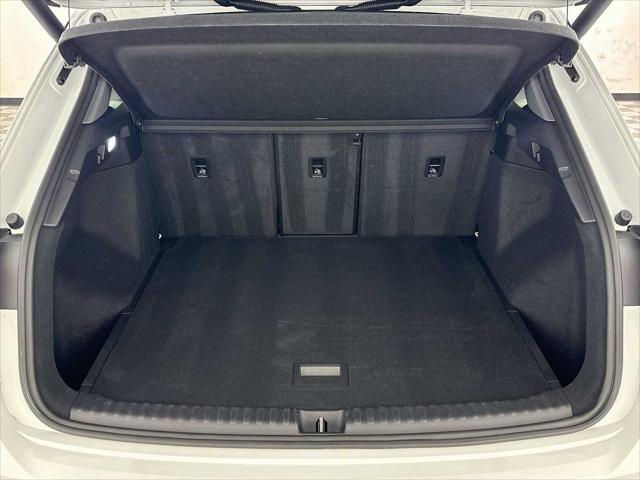 Certified 2024 Audi Q4 e-tron Prestige w/ Black Optic Package AWD/4WD image 25