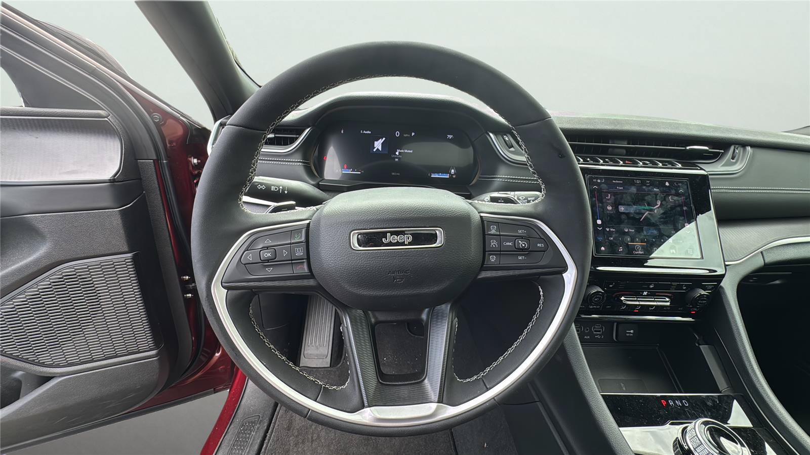 New 2025 Jeep Grand Cherokee L Altitude AWD/4WD image 25