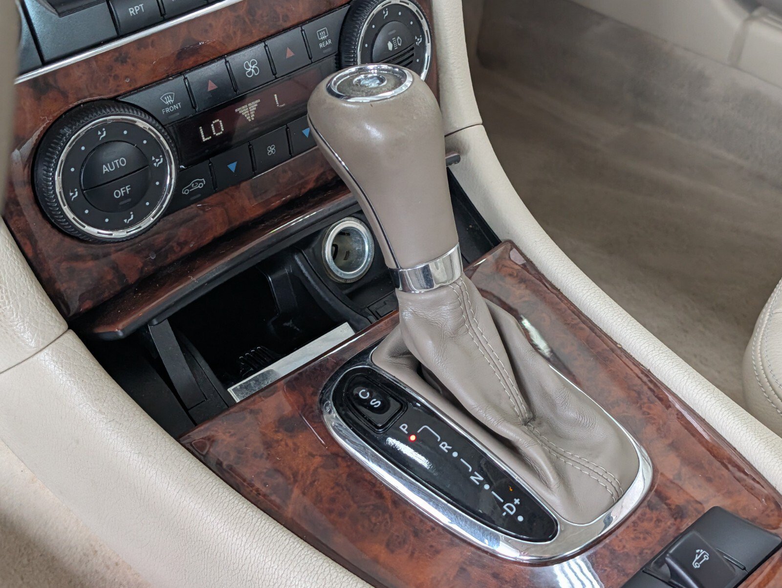 Used 2007 Mercedes-Benz CLK 350 Cabriolet image 19