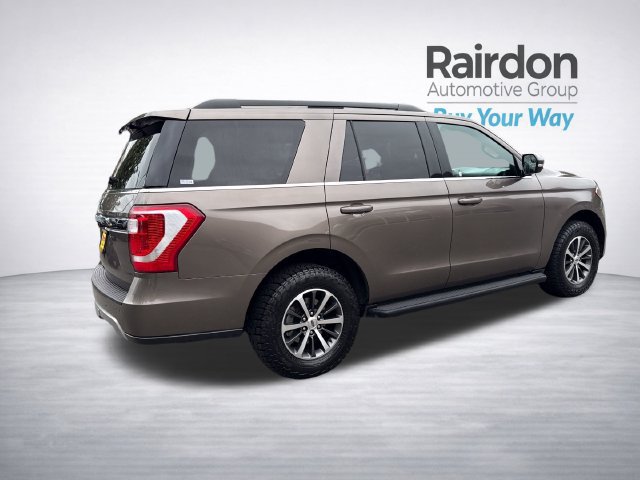 Used 2019 Ford Expedition XLT w/ Equipment Group 201A AWD/4WD image 7