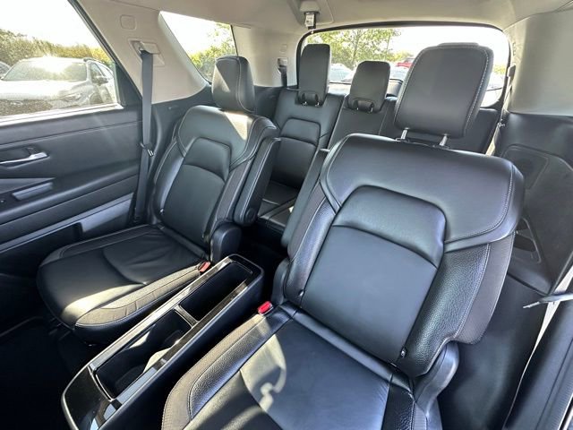 Used 2022 Nissan Pathfinder SL w/ SL Premium Package image 29