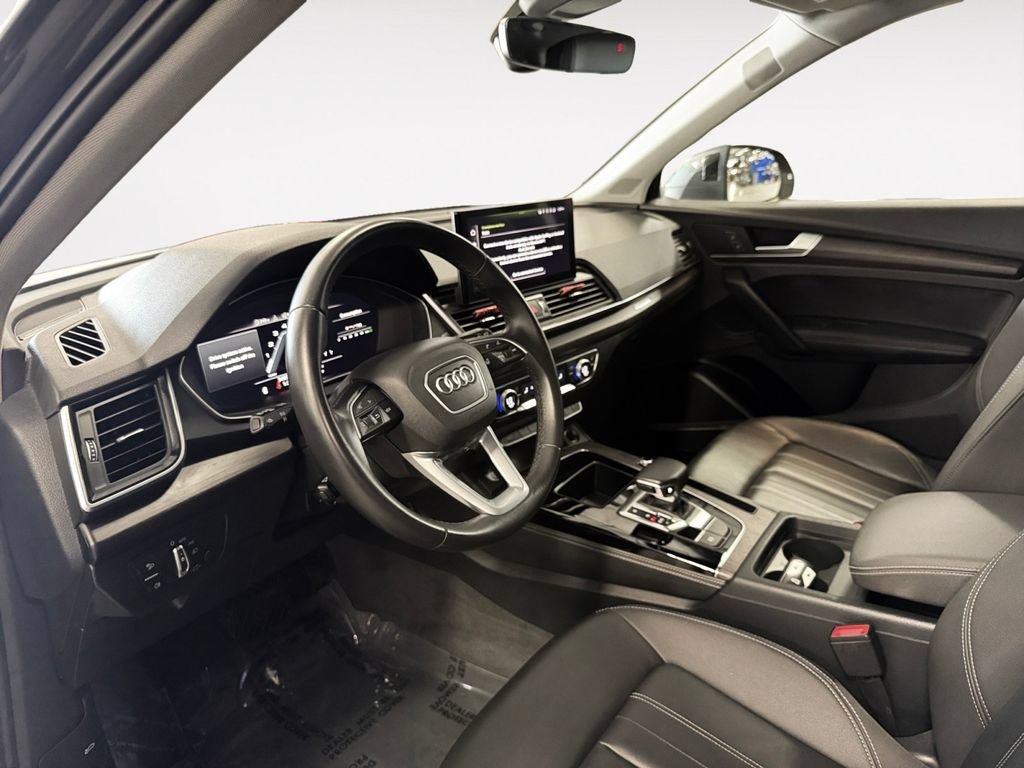 Used 2023 Audi Q5 2.0T Premium Plus w/ Premium Plus Package AWD/4WD image 10