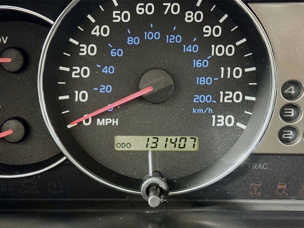 Used 2007 Toyota Land Cruiser AWD/4WD image 12