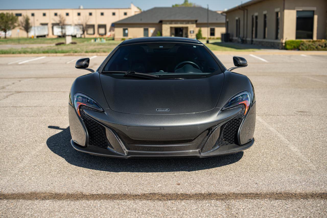 Used 2016 McLaren 650S Spider image 2