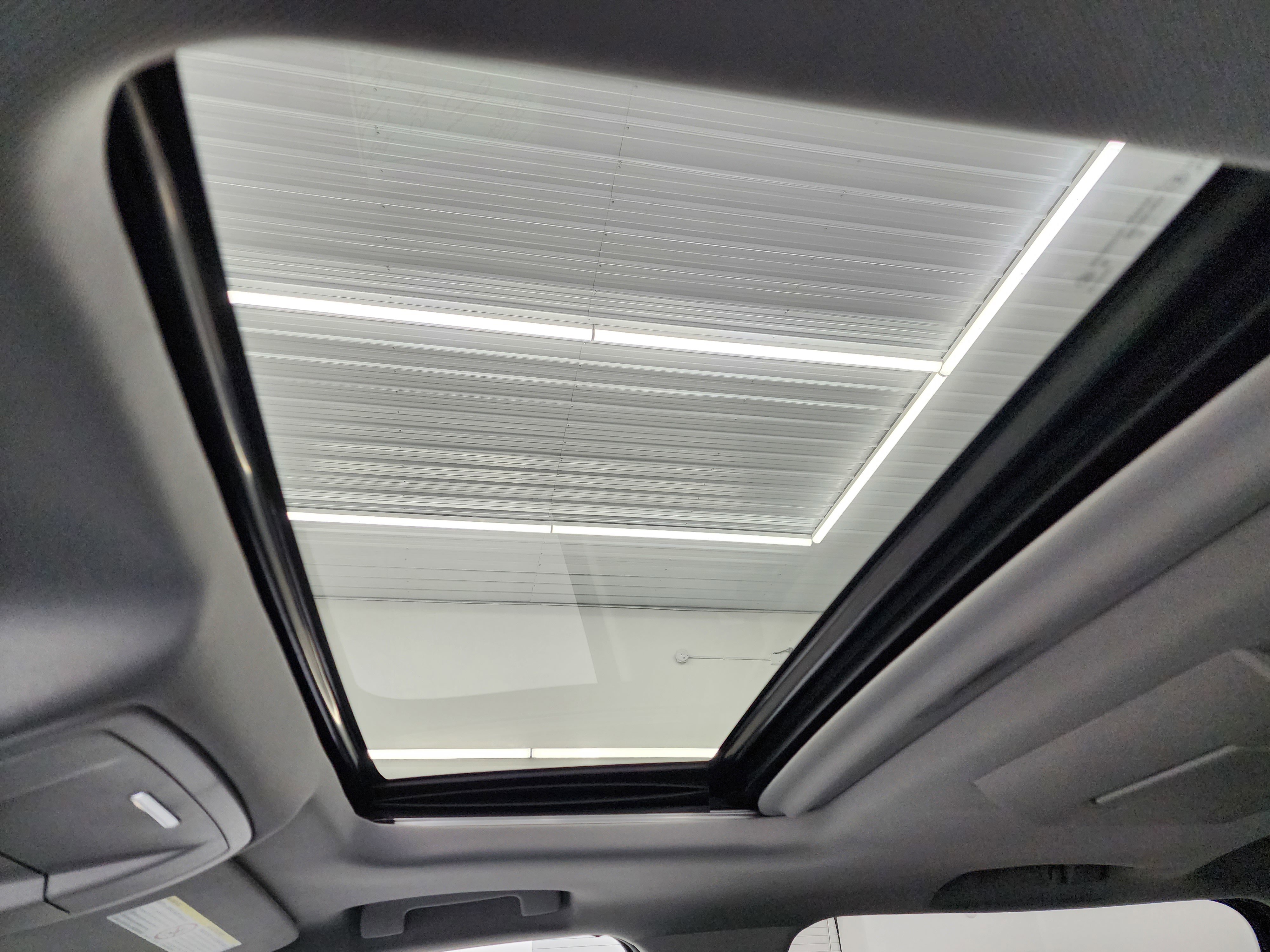 Used 2018 Chevrolet Silverado 3500 High Country w/ Duramax Plus Package image 12