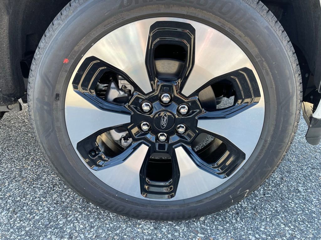 New 2025 Ford F150 Lightning Platinum image 6