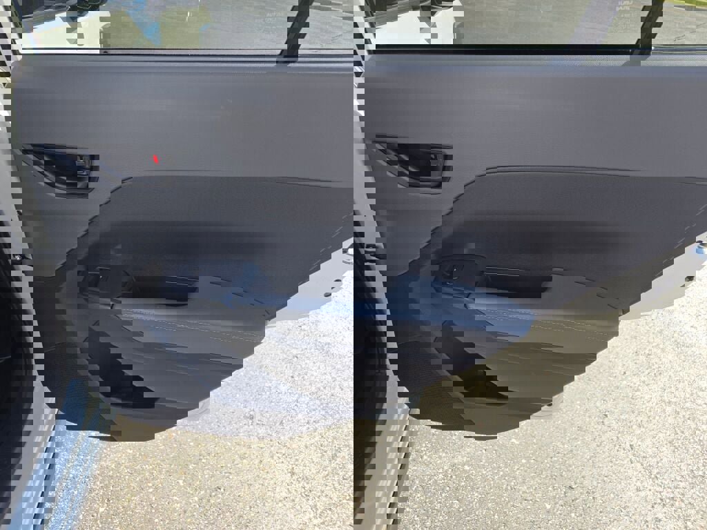 Used 2024 Subaru Crosstrek 2.0i Premium w/ Popular Package #3 image 9