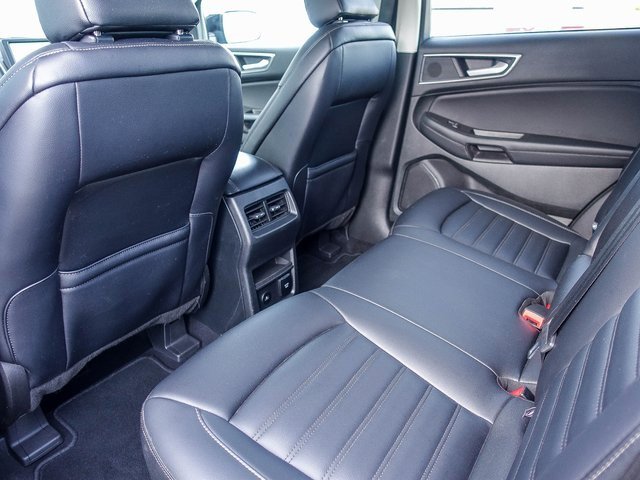 Used 2024 Ford Edge SEL w/ Convenience Package image 9
