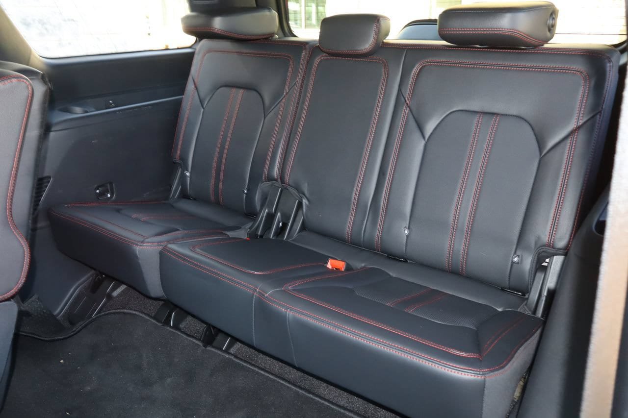 Used 2022 Ford Expedition Limited RWD image 7