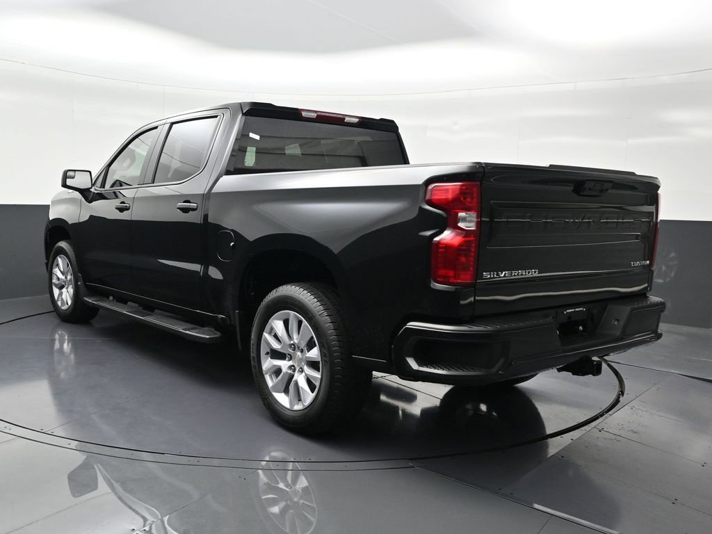 Used 2026 Chevrolet Silverado 1500 Custom image 3
