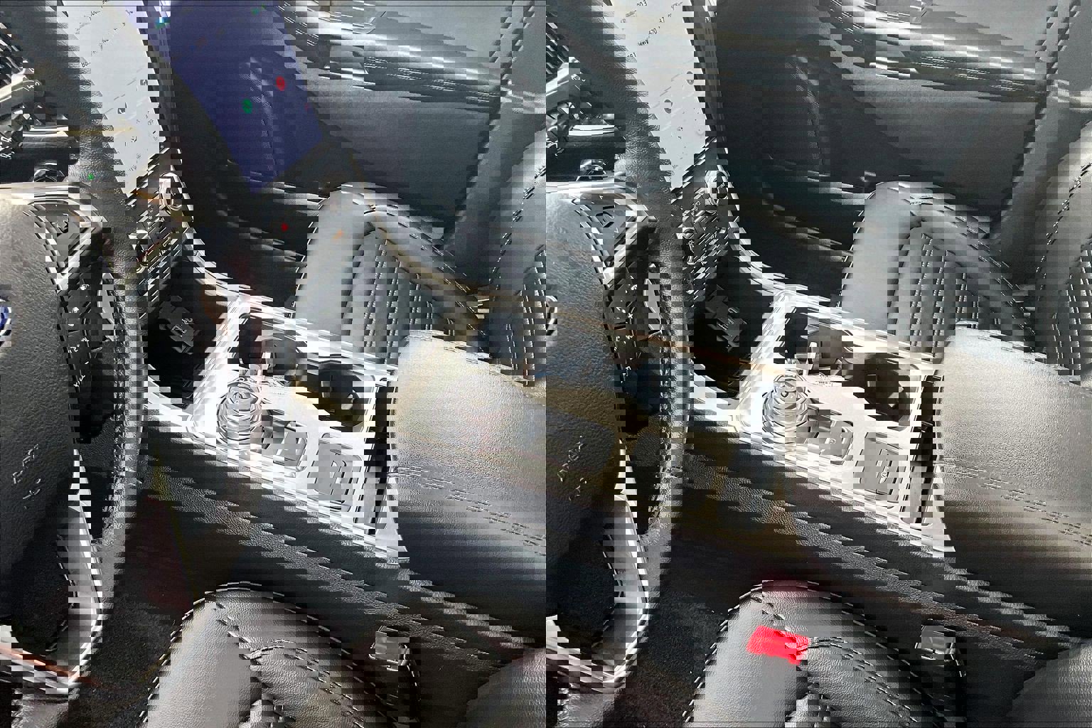 Used 2024 Ford Edge SEL w/ Convenience Package image 15