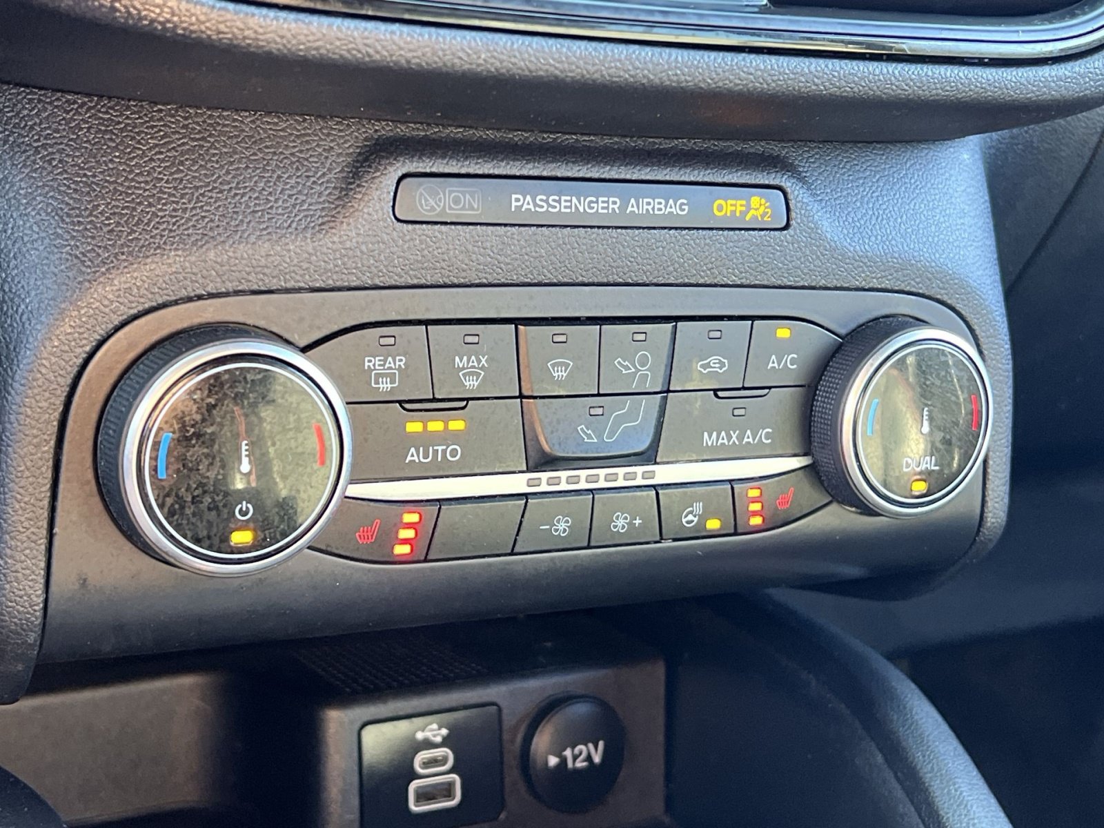 Used 2025 Ford Escape ST-Line Select AWD/4WD image 20