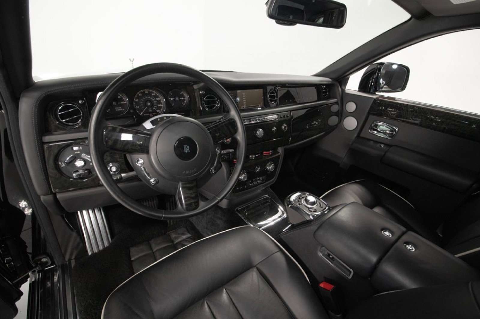 Used 2013 Rolls-Royce Phantom image 5