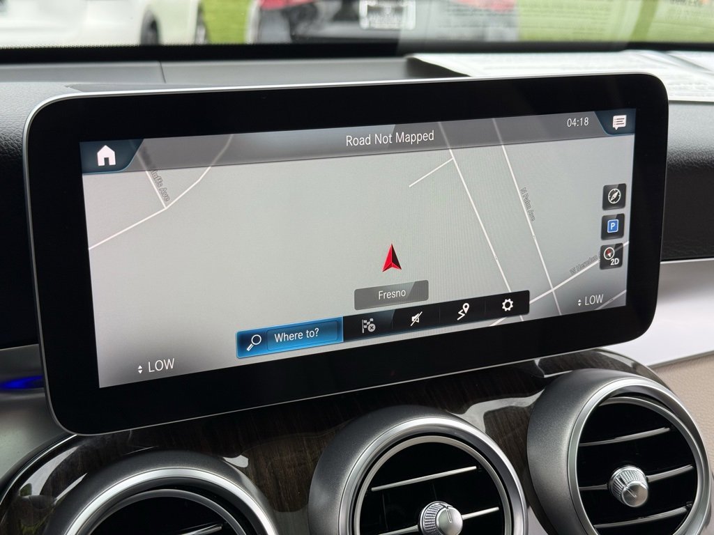 Used 2020 Mercedes-Benz GLC 300 4MATIC w/ Parking Assistance Package image 6