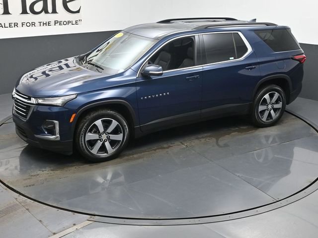 Used 2023 Chevrolet Traverse LT w/ LT Premium Package image 46
