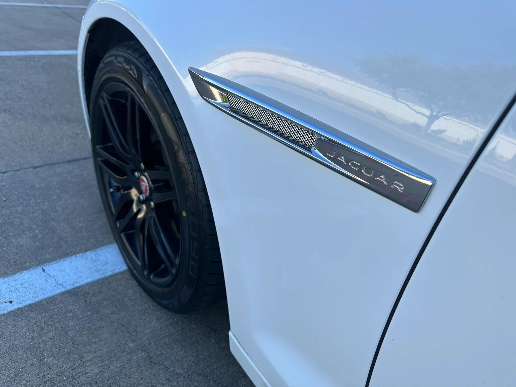 Used 2017 Jaguar XJ L Portfolio AWD/4WD image 15