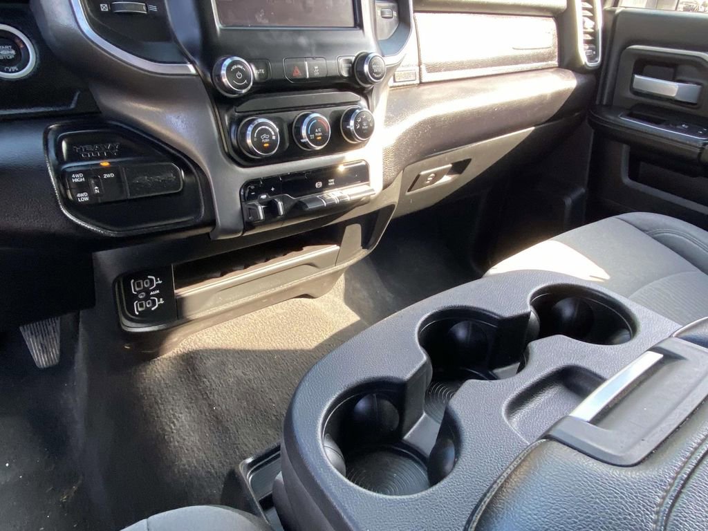 Used 2024 RAM 2500 Big Horn AWD/4WD image 19