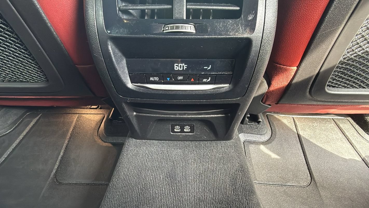 Used 2021 BMW X4 xDrive30i w/ M Sport Package AWD/4WD image 21
