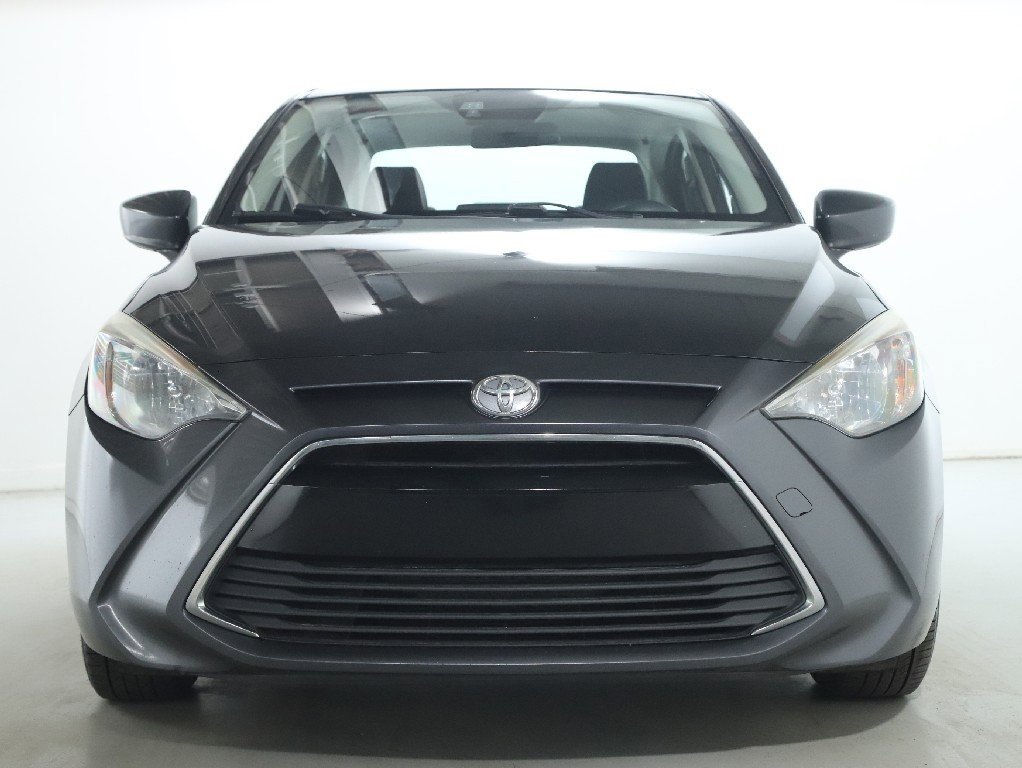 Used 2018 Toyota Yaris iA image 5