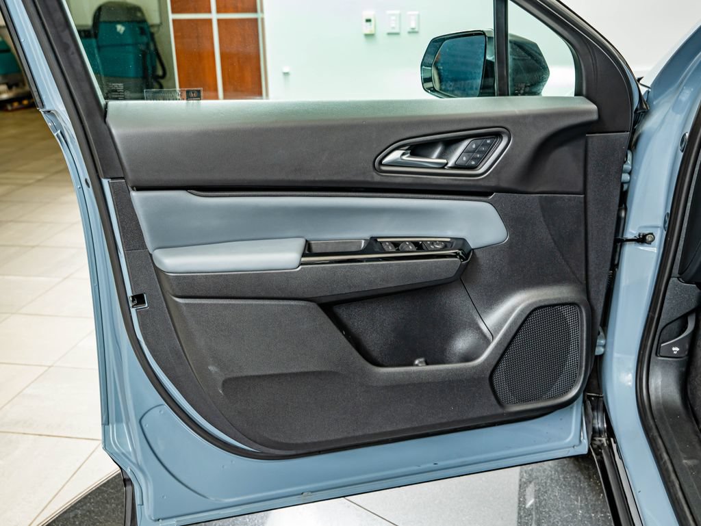 Used 2025 Honda Prologue Touring image 19