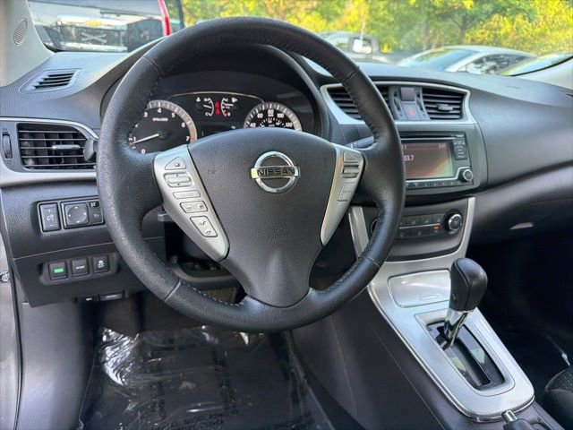 Used 2015 Nissan Sentra SR FWD image 14