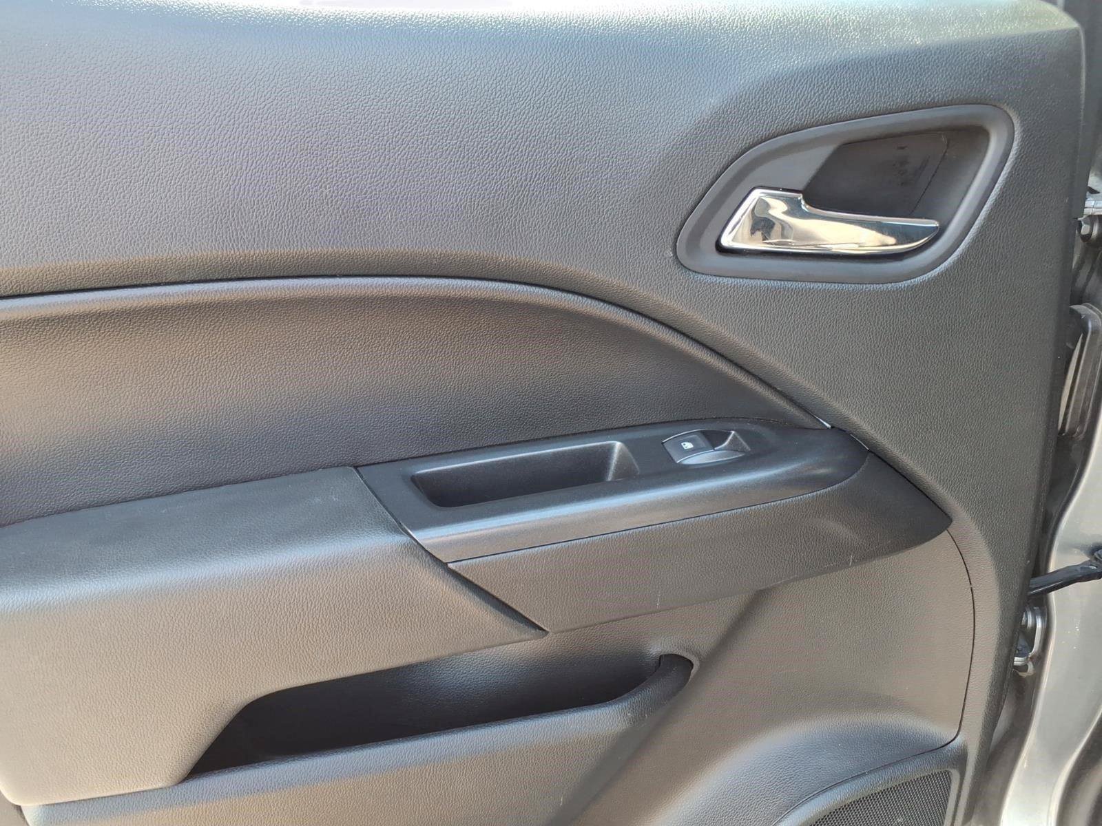Used 2021 Chevrolet Colorado LT w/ Safety Package RWD image 11