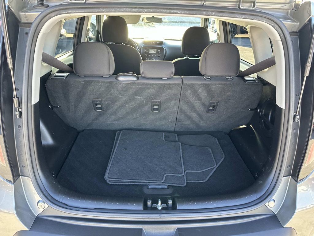 Used 2016 Kia Soul w/ Option Group 020 image 27