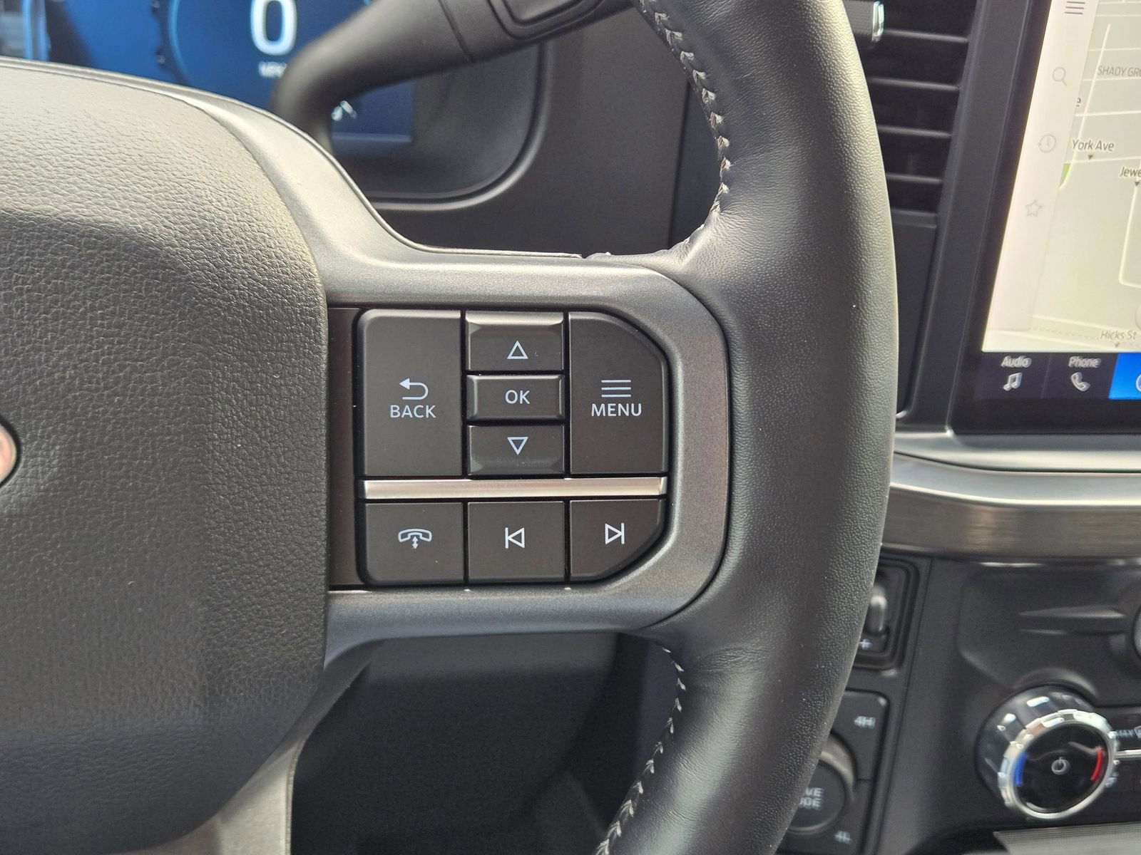 Used 2024 Ford F250 Lariat image 29