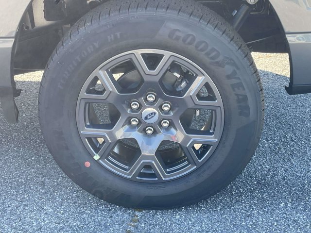New 2026 Ford F150 STX w/ Equipment Group 200A RWD image 7