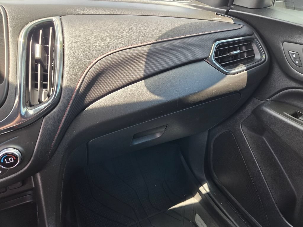 Used 2023 Chevrolet Equinox RS FWD image 27