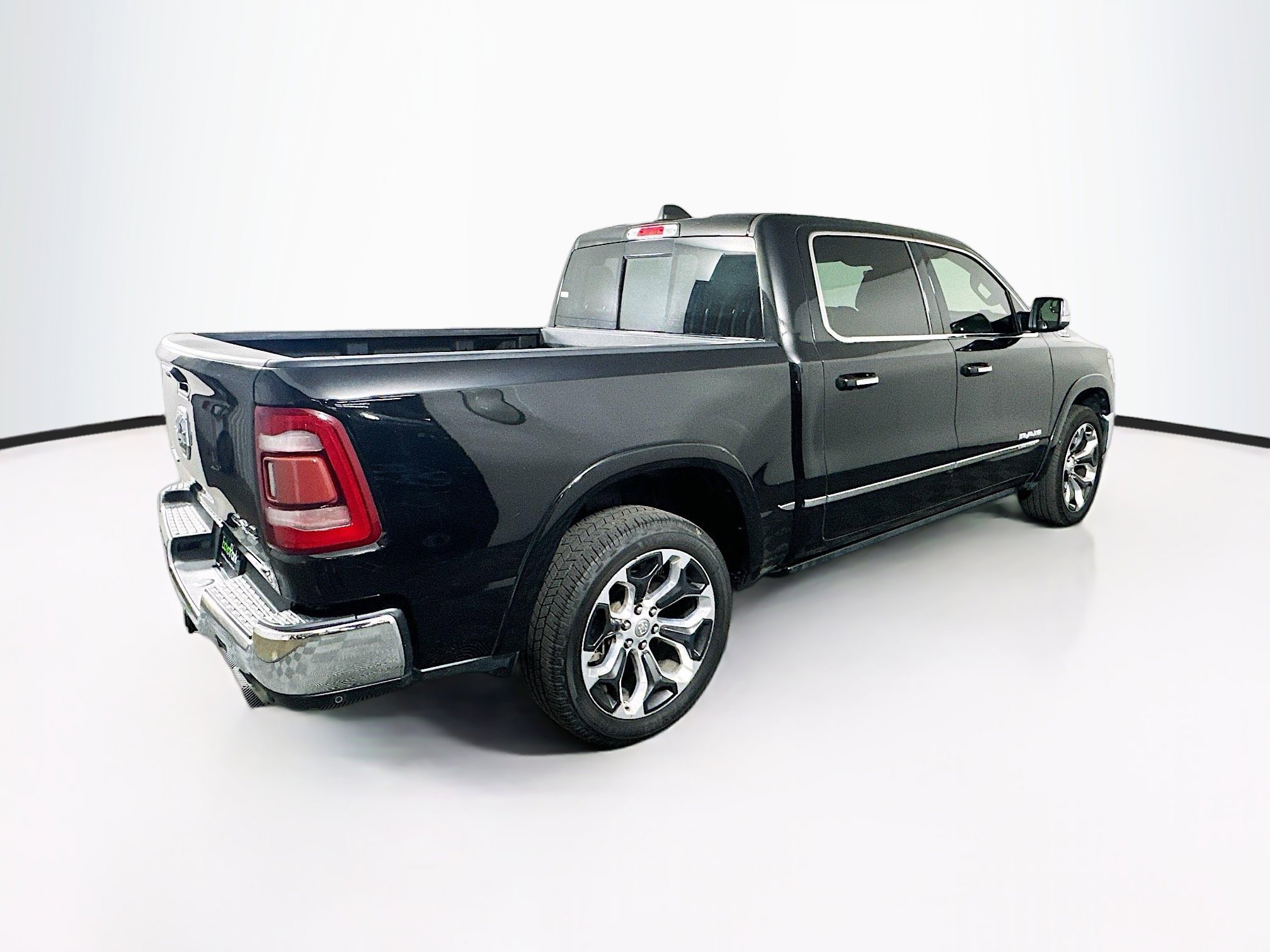 Used 2019 RAM 1500 Limited AWD/4WD image 9