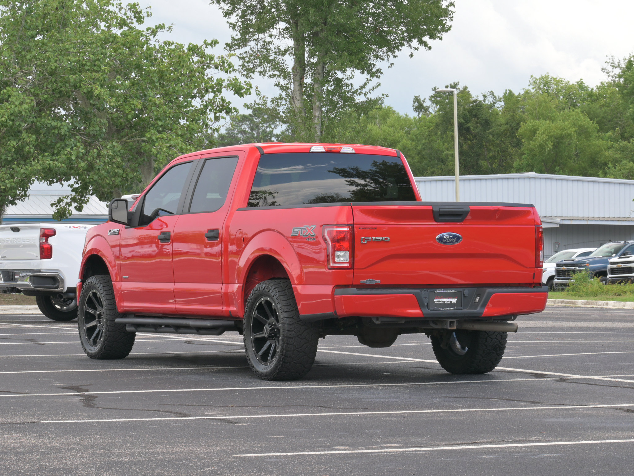 Used 2017 Ford F150 XL w/ Equipment Group 101A Mid AWD/4WD image 3