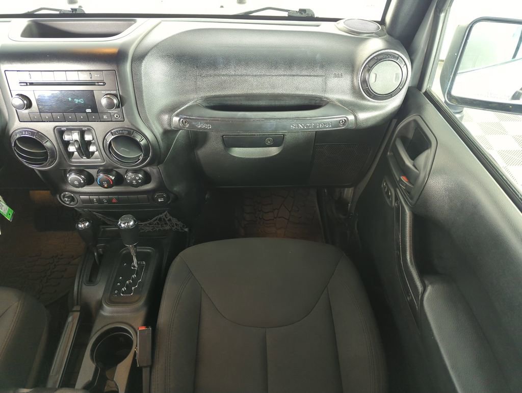 Used 2018 Jeep Wrangler Unlimited Sport S image 16