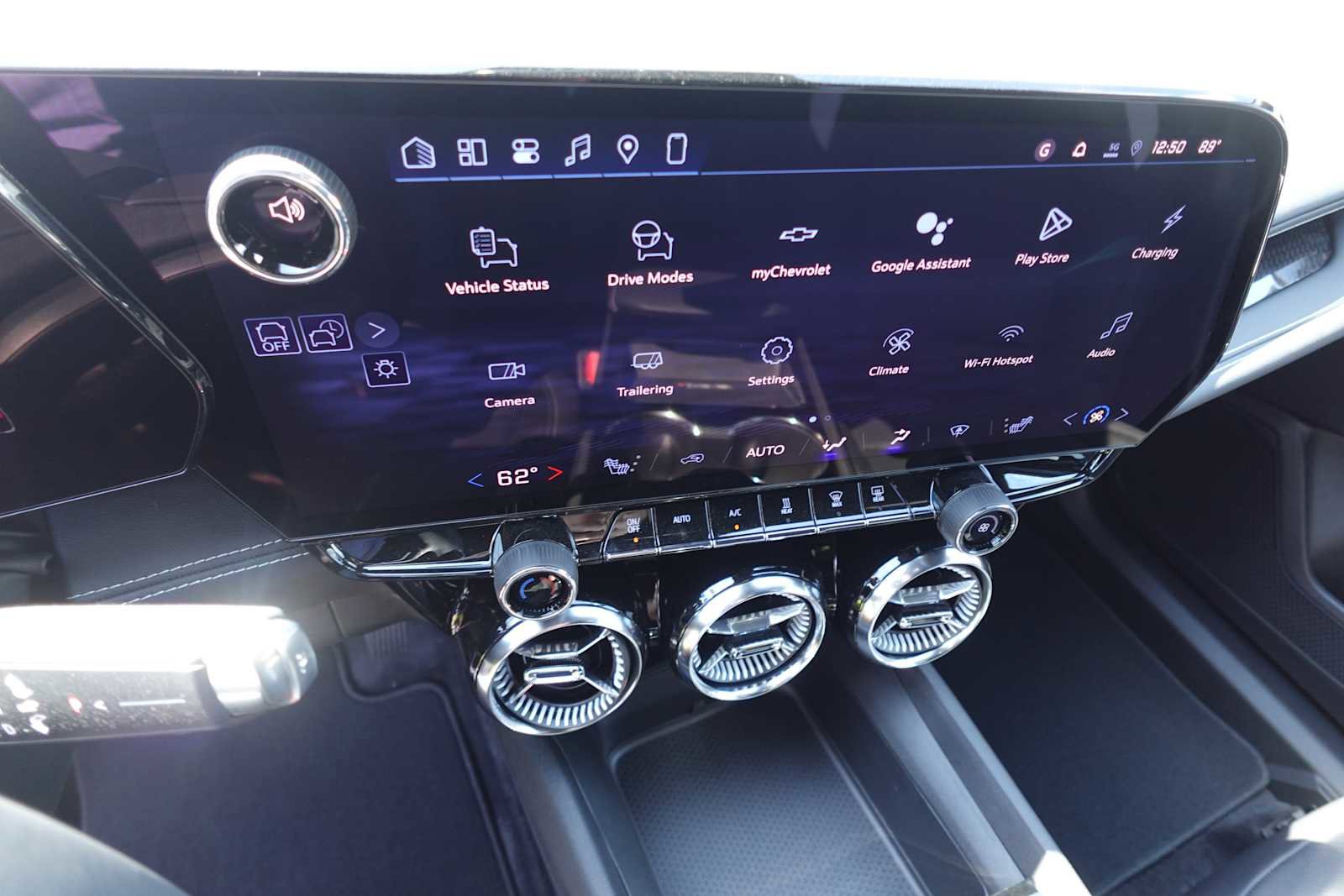 New 2026 Chevrolet Blazer EV LT AWD/4WD image 19