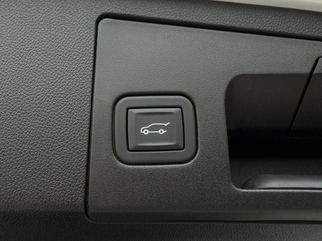 Used 2023 Cadillac XT4 Sport FWD image 28