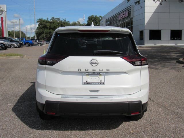 New 2026 Nissan Rogue SV image 4