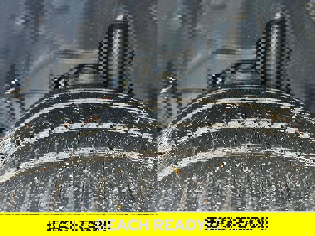 Used 2022 Jeep Wrangler Unlimited Sahara w/ Safety Group image 10