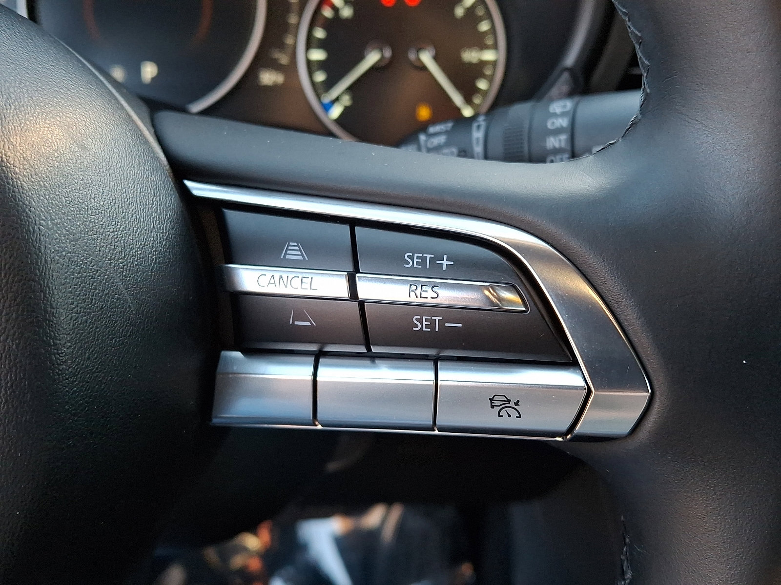 Used 2021 MAZDA MAZDA3 s image 25