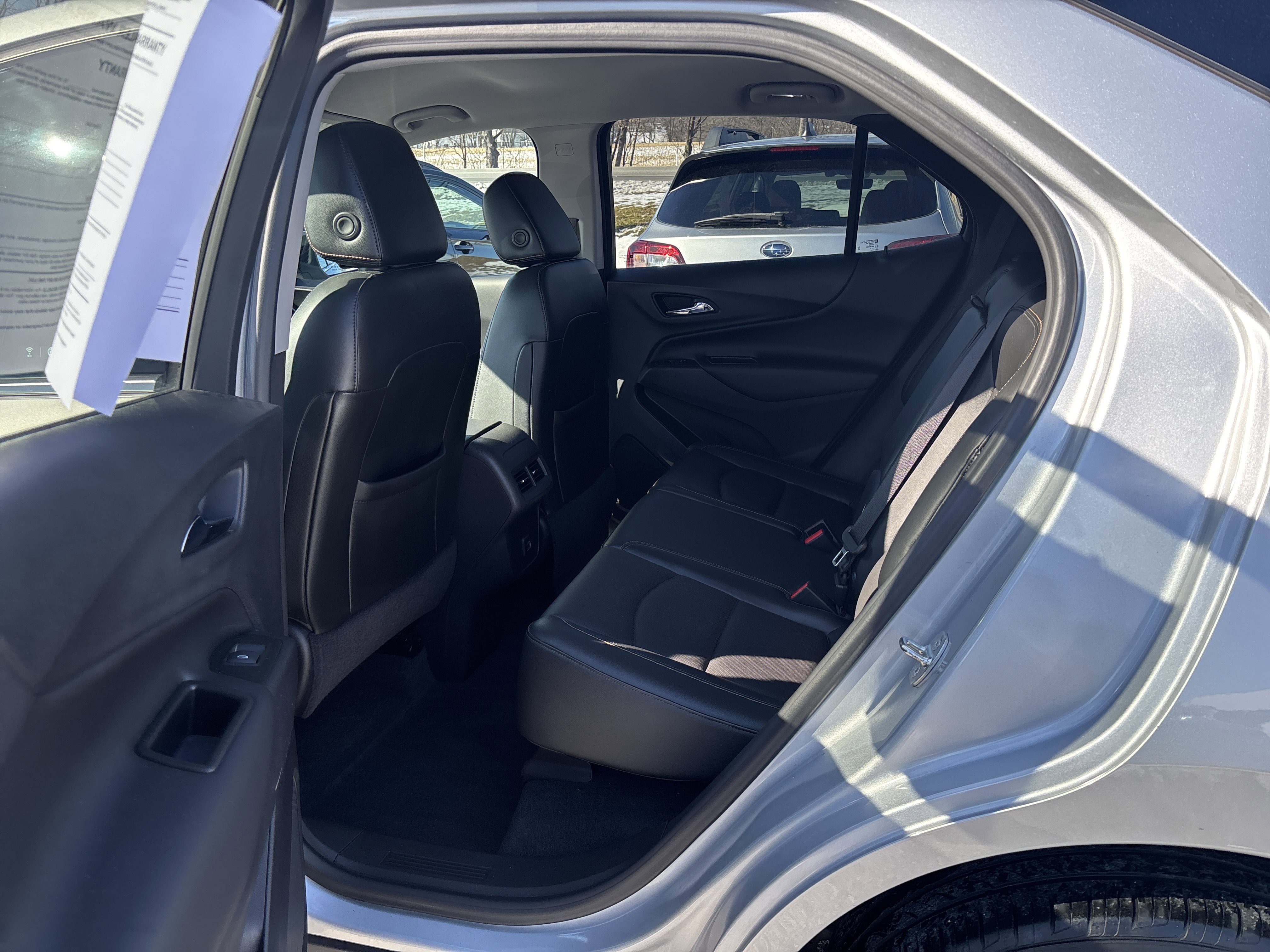 Used 2020 Chevrolet Equinox LT w/ Sport Edition image 12