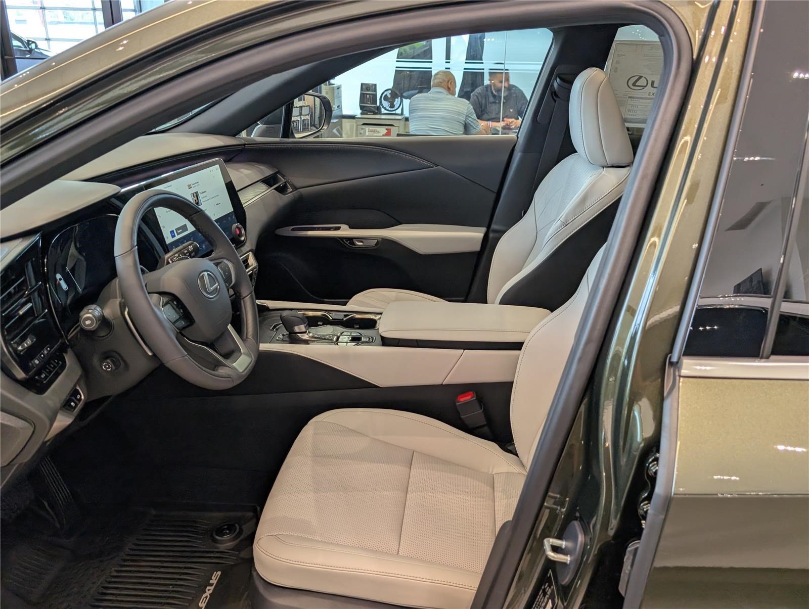 New 2026 Lexus RX 350 Premium Plus AWD/4WD image 12