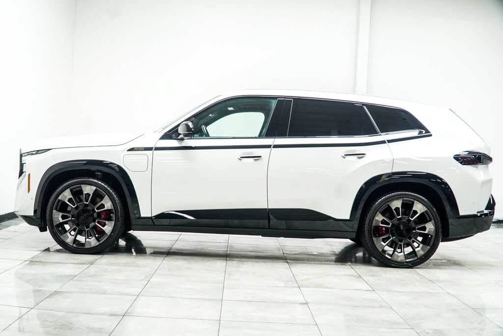 Used 2023 BMW XM w/ M Driver's Package AWD/4WD image 12