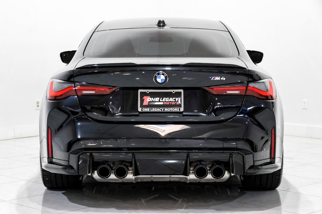 Used 2024 BMW M4 Coupe w/ Executive Package image 9