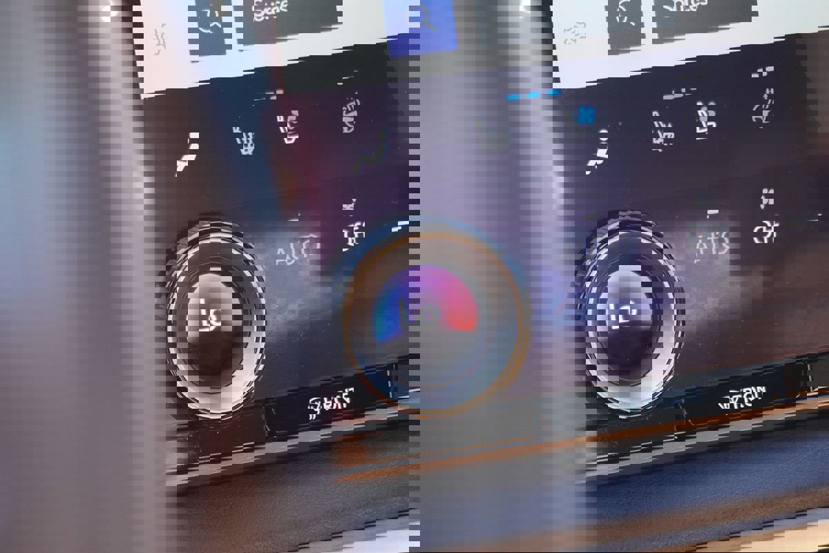 Used 2024 Lexus RX 350 Premium w/ Convenience Package image 31