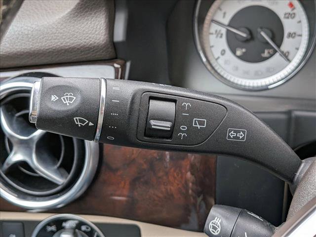 Used 2015 Mercedes-Benz GLK 250 BlueTEC 4MATIC image 16
