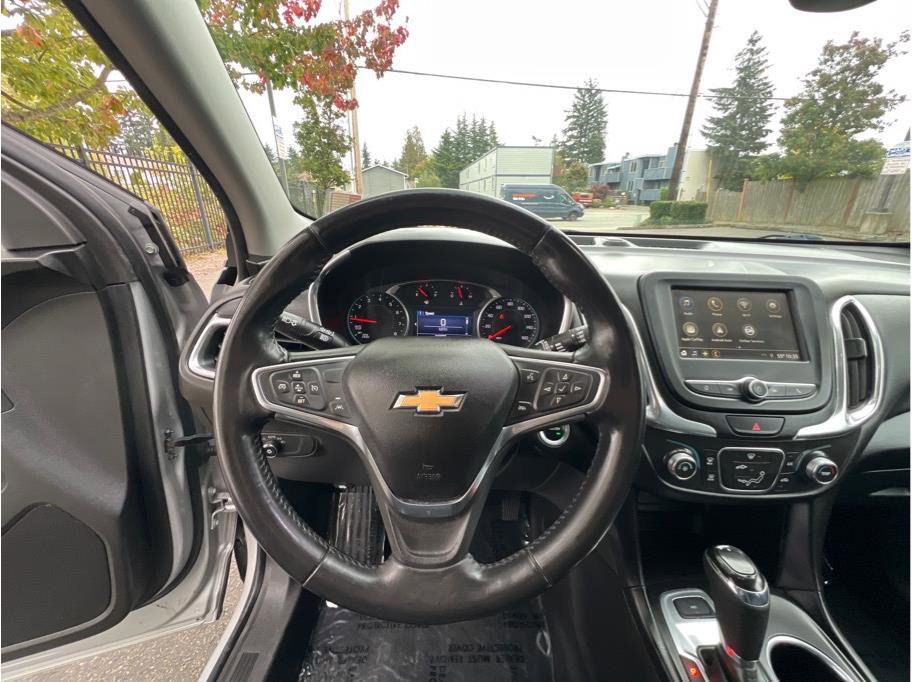 Used 2019 Chevrolet Equinox LT image 8