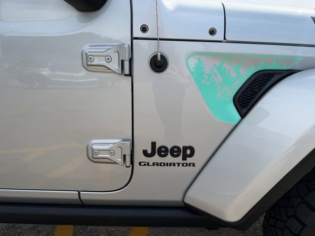 Used 2022 Jeep Gladiator Sport image 5