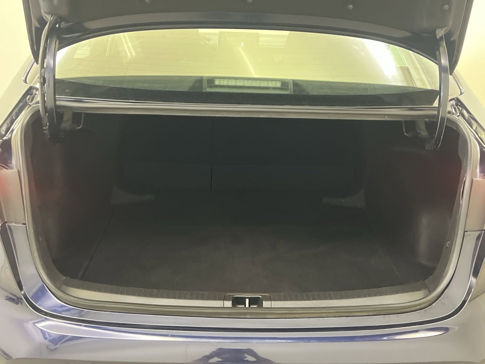Used 2022 Toyota Corolla LE FWD image 24