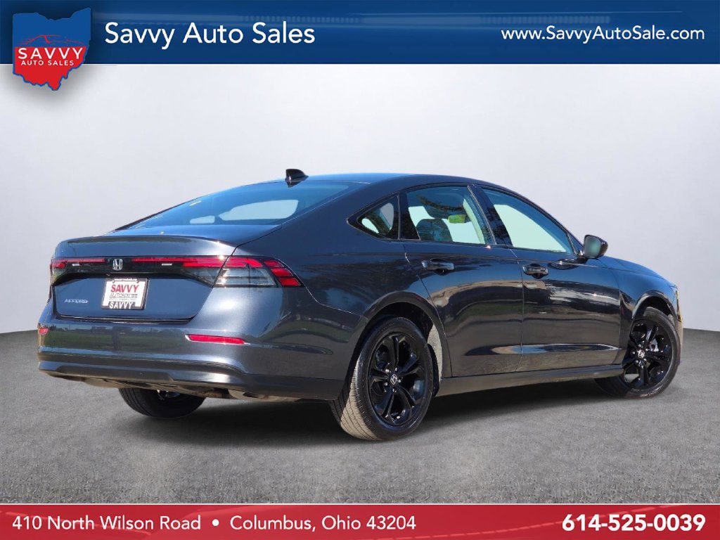 Used 2025 Honda Accord SE image 15