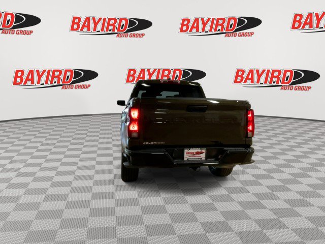 Used 2024 Chevrolet Colorado W/T image 7